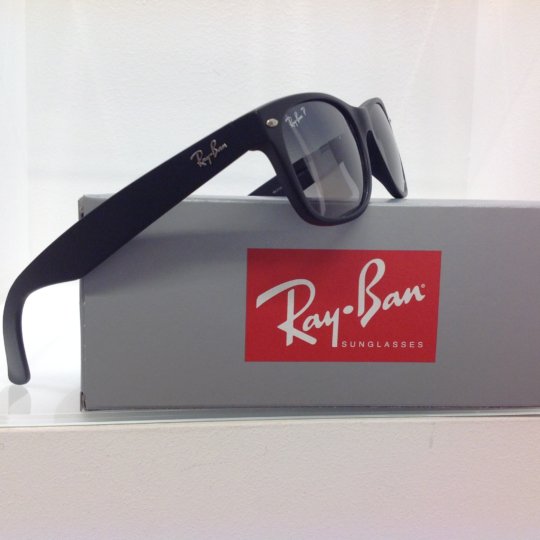 Alternative view of RayBan NEW WAYFARER 2132 - 601S78 55 POLARIZED